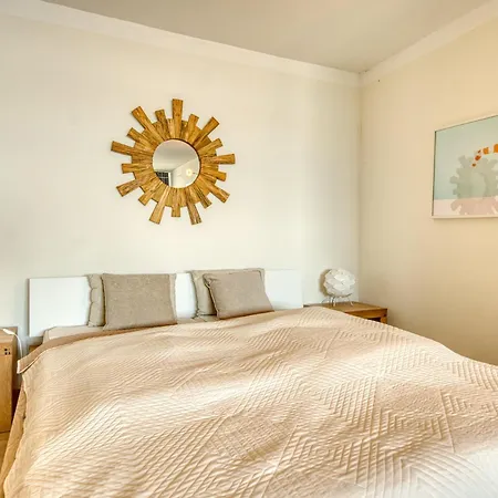 - Haus C, App 0c1201 Appartement